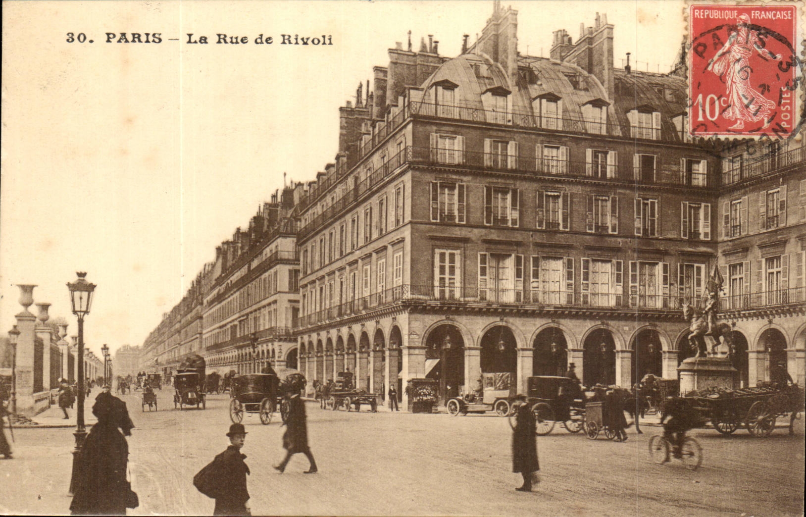 Paris CPA Rue de Rivoli