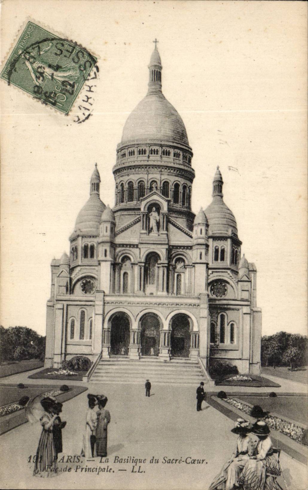 Paris CPA Basilique du Sacre Coeur Facade principale
