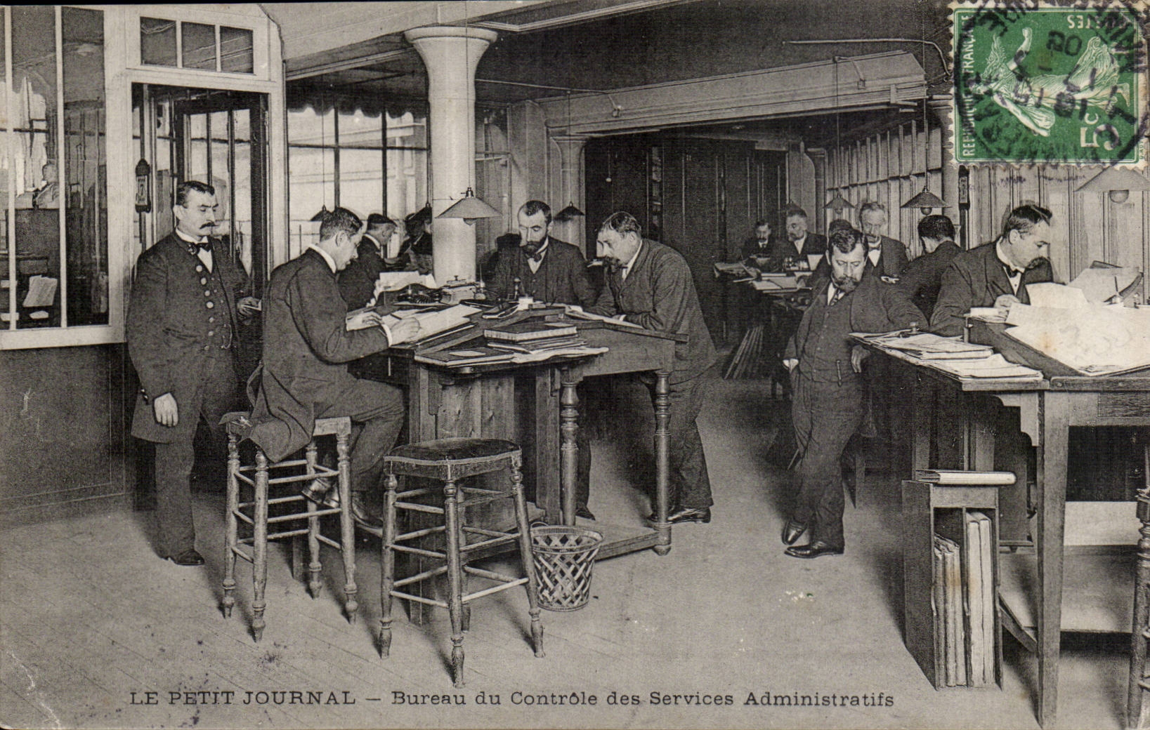 Paris CPA the Small Newspaper Office of controls of administrative services TOP (newspaper presses media)