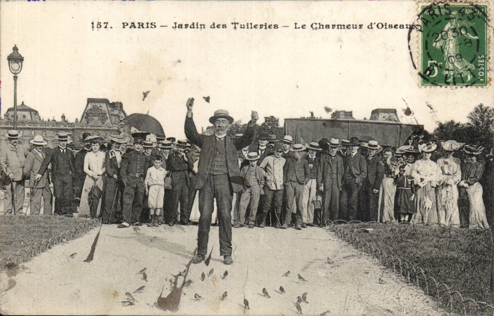 Paris CPA Jardin des Tuileries Le charmeur d'oiseaux TOP
