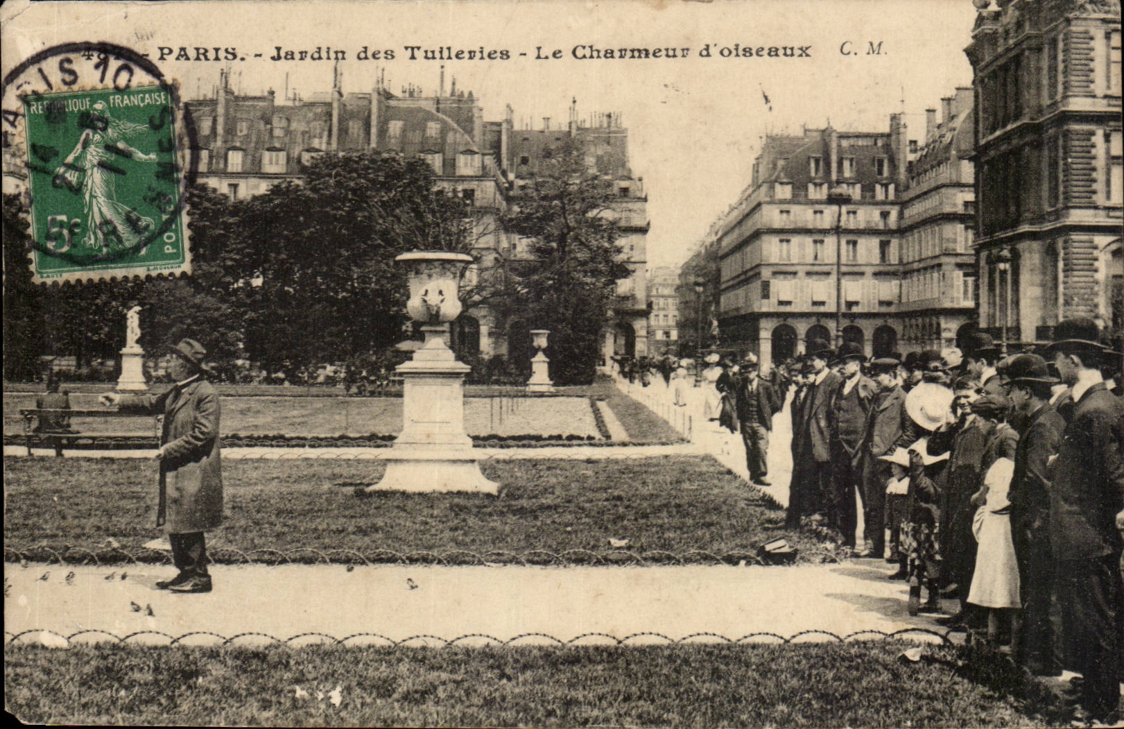 Paris CPA Jardin des Tuileries Le charmeur d'oiseaux TOP