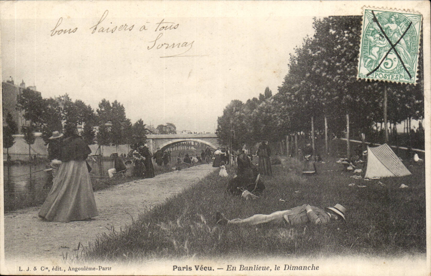 Paris Lived CPA As a banlior Sunday (nap)