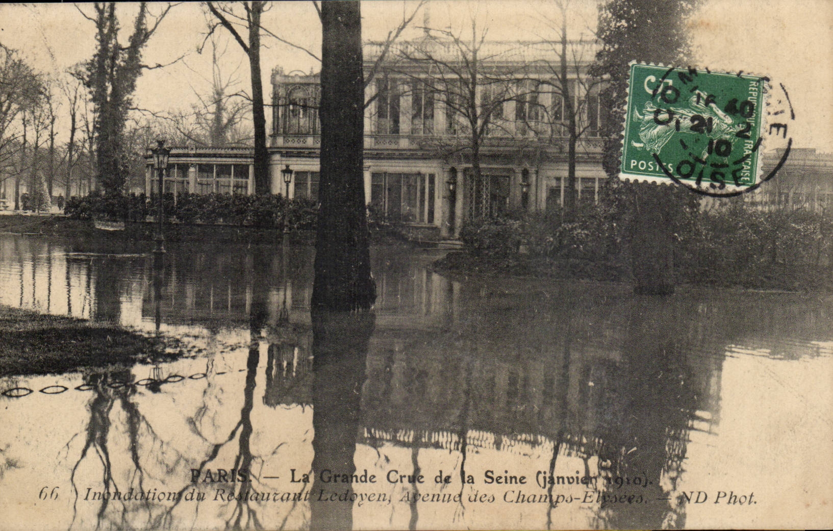 Paris CPA 1910 La Floods great rising of the Seine Floods of the restaurant Ledoyen Avenue of the fields elysees