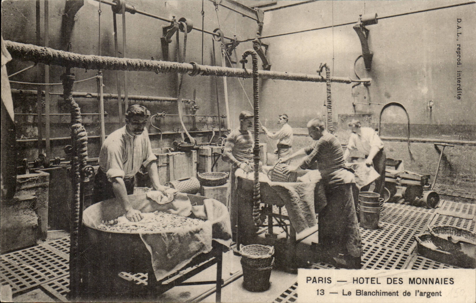 Paris CPA Hotel des monnaies Blanchiment de l'argent (coinage coins) TOP