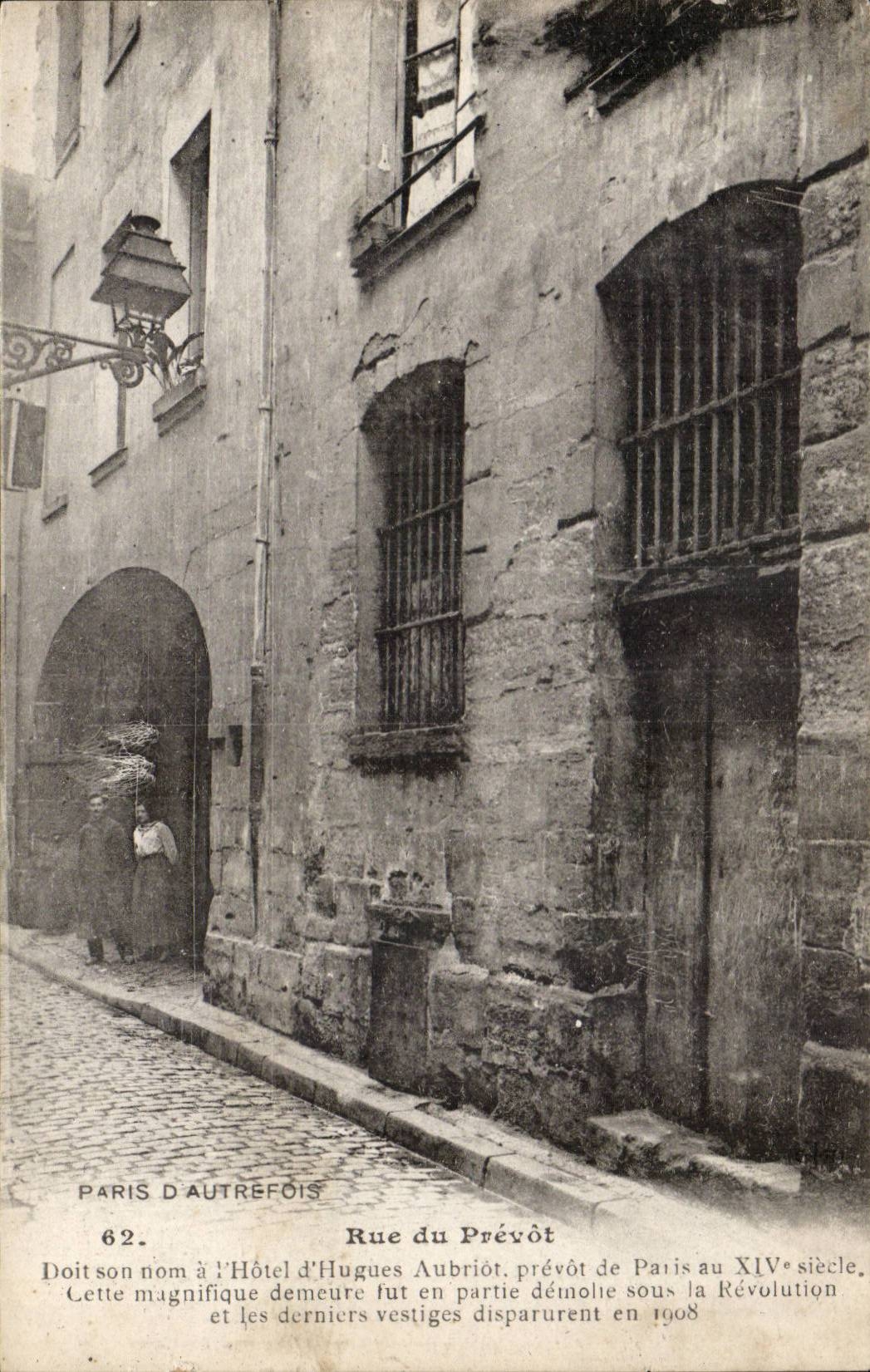 Paris CPA Rue of the Provost owes his name with the hotel of Hugues Aubriot provost of Paris