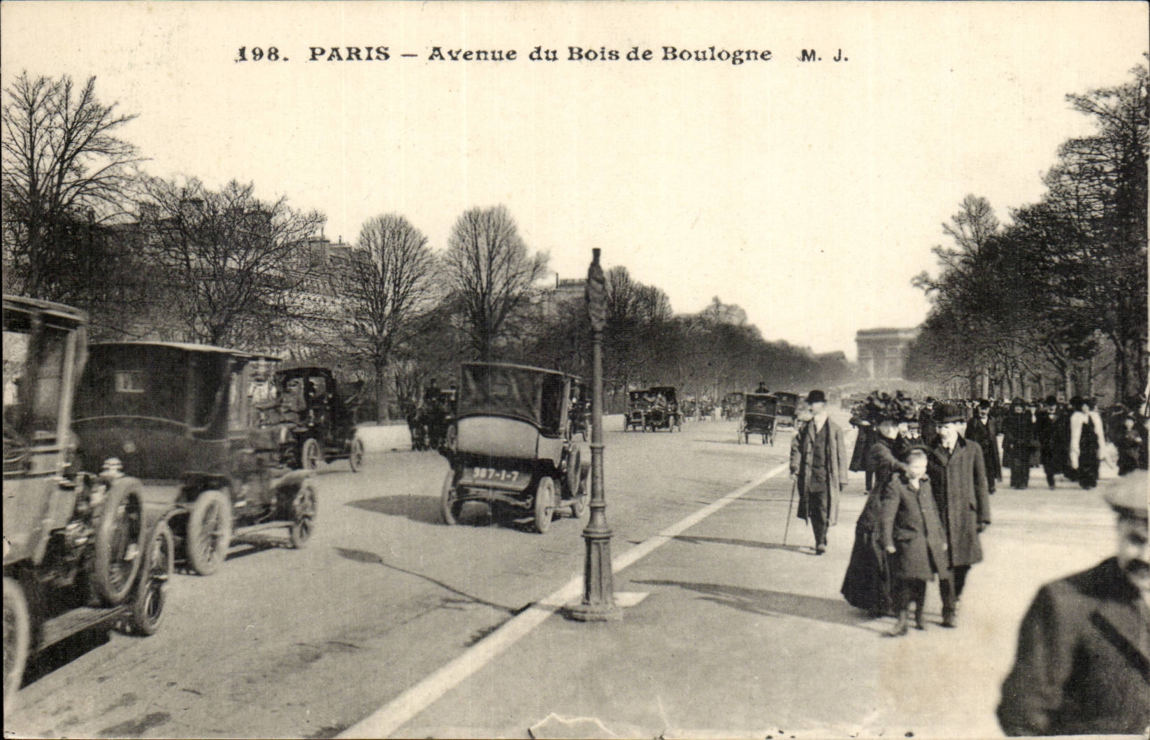 Paris CPA Avenue du Bois de Boulogne
