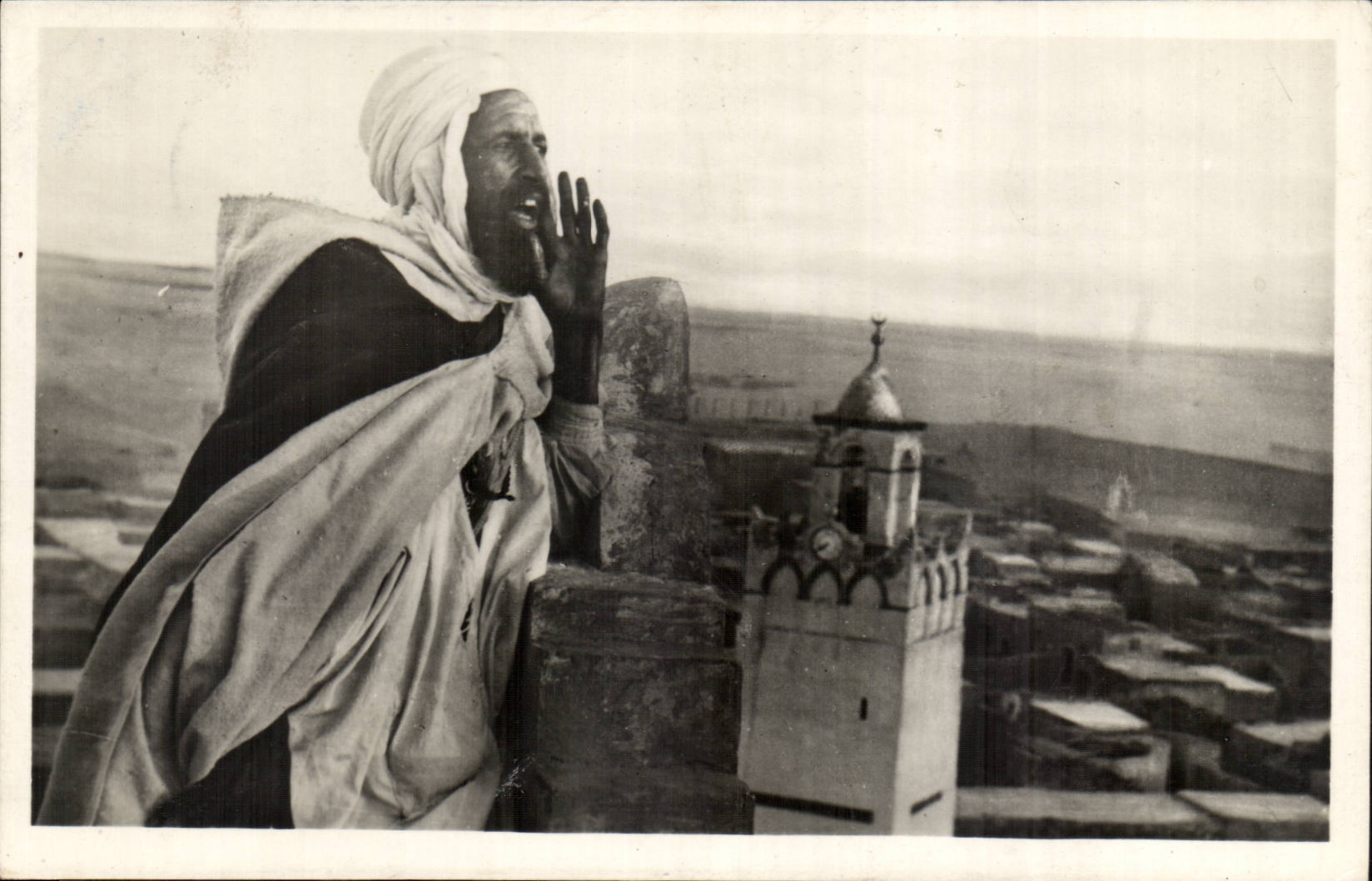 Szenen und Standards Algerien-CPA der Muezzin