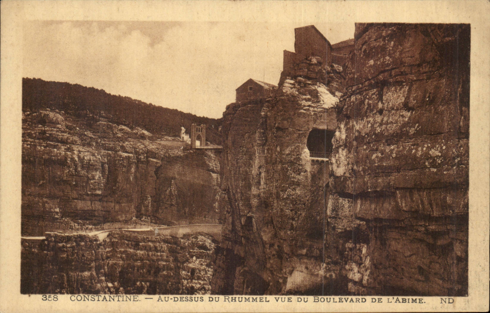 Algerien Constantine CPA mit der Oberseite von Rhummel gesehen von der Prachtstrasse des Abgrundes
