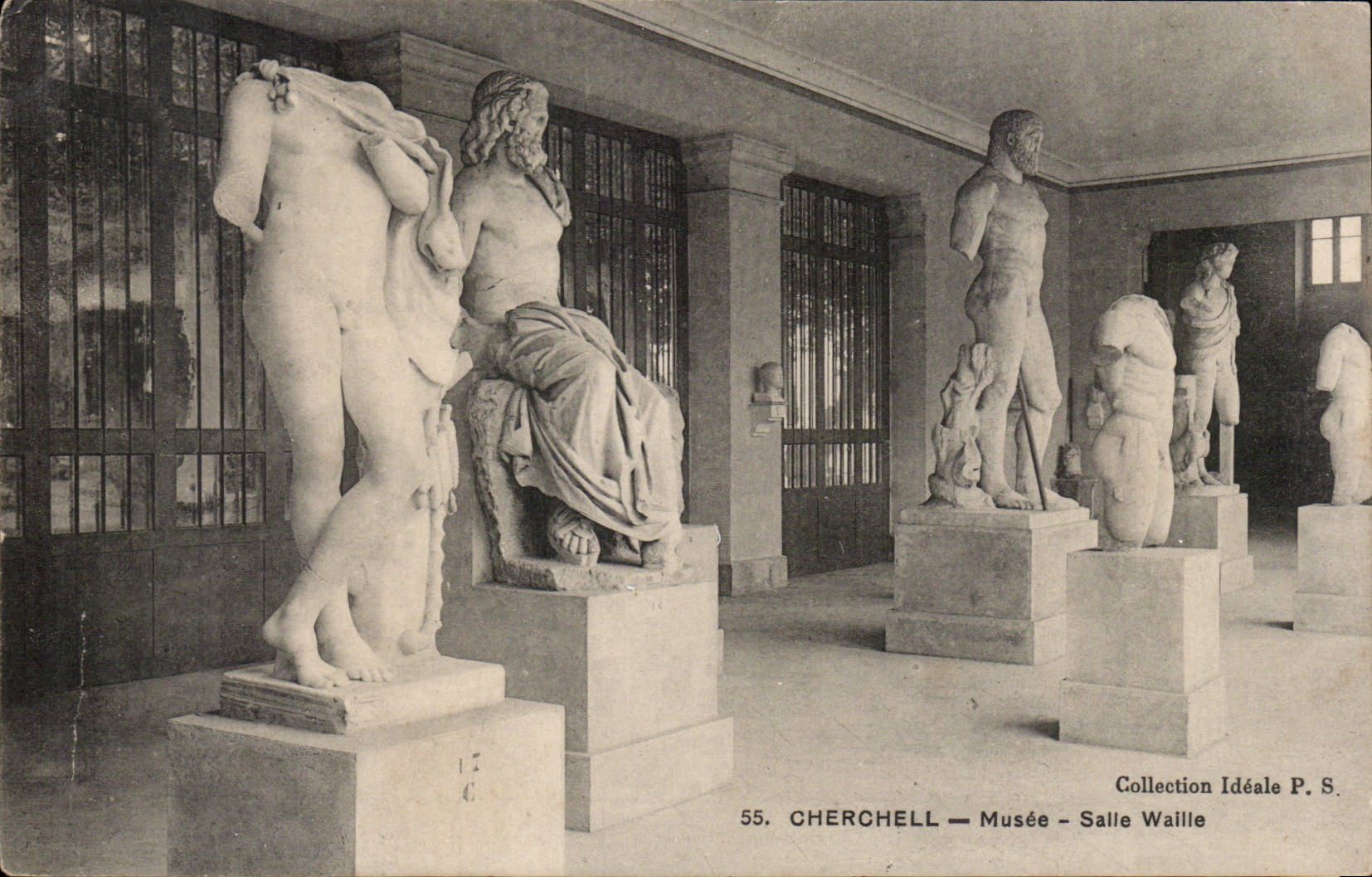 Algeria CPA Cherchelle CPA Musee Salle Waille
