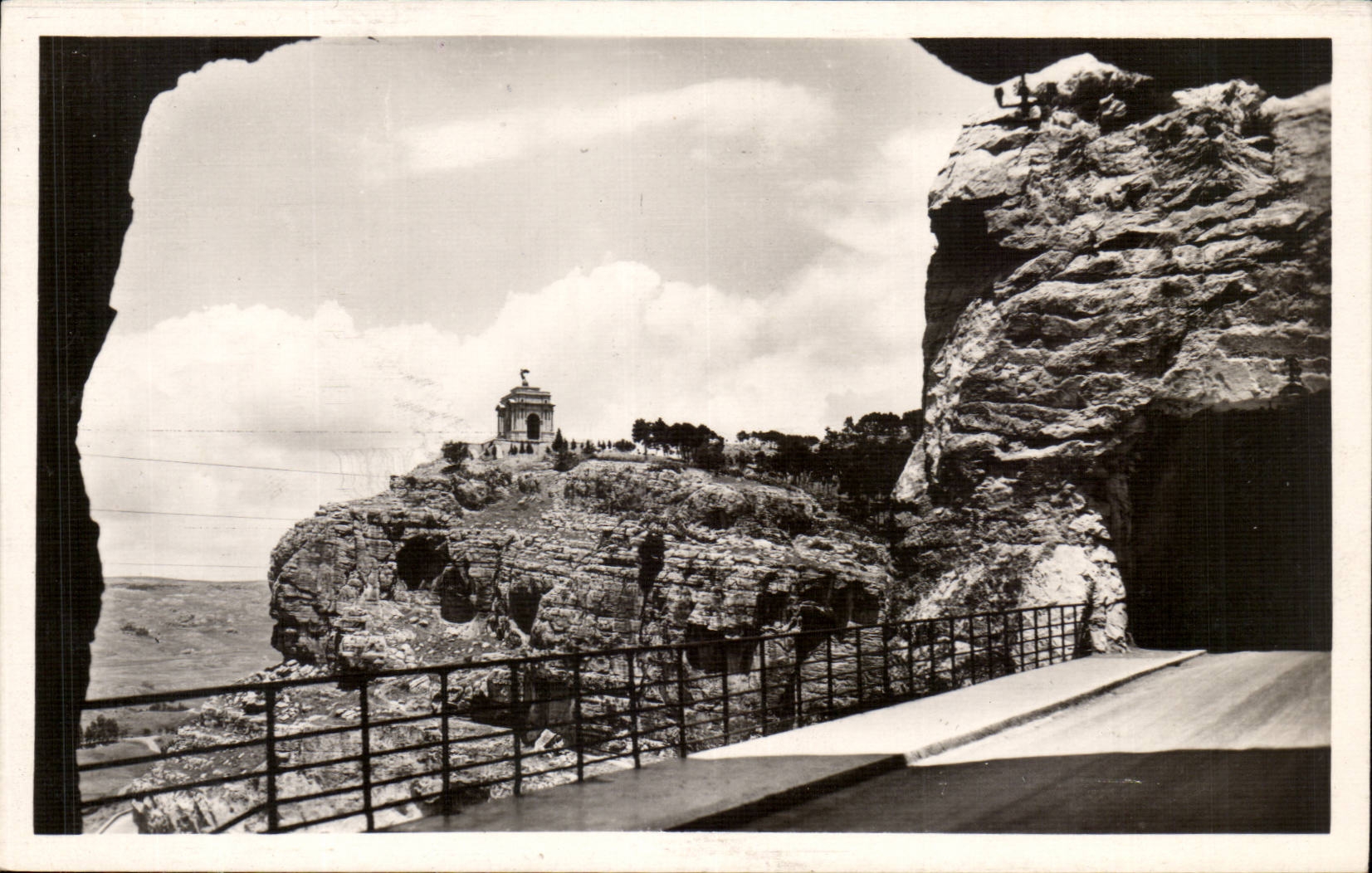 Algeria CPA Biskra Constantine Boulevard of the Abyss and the war memorial