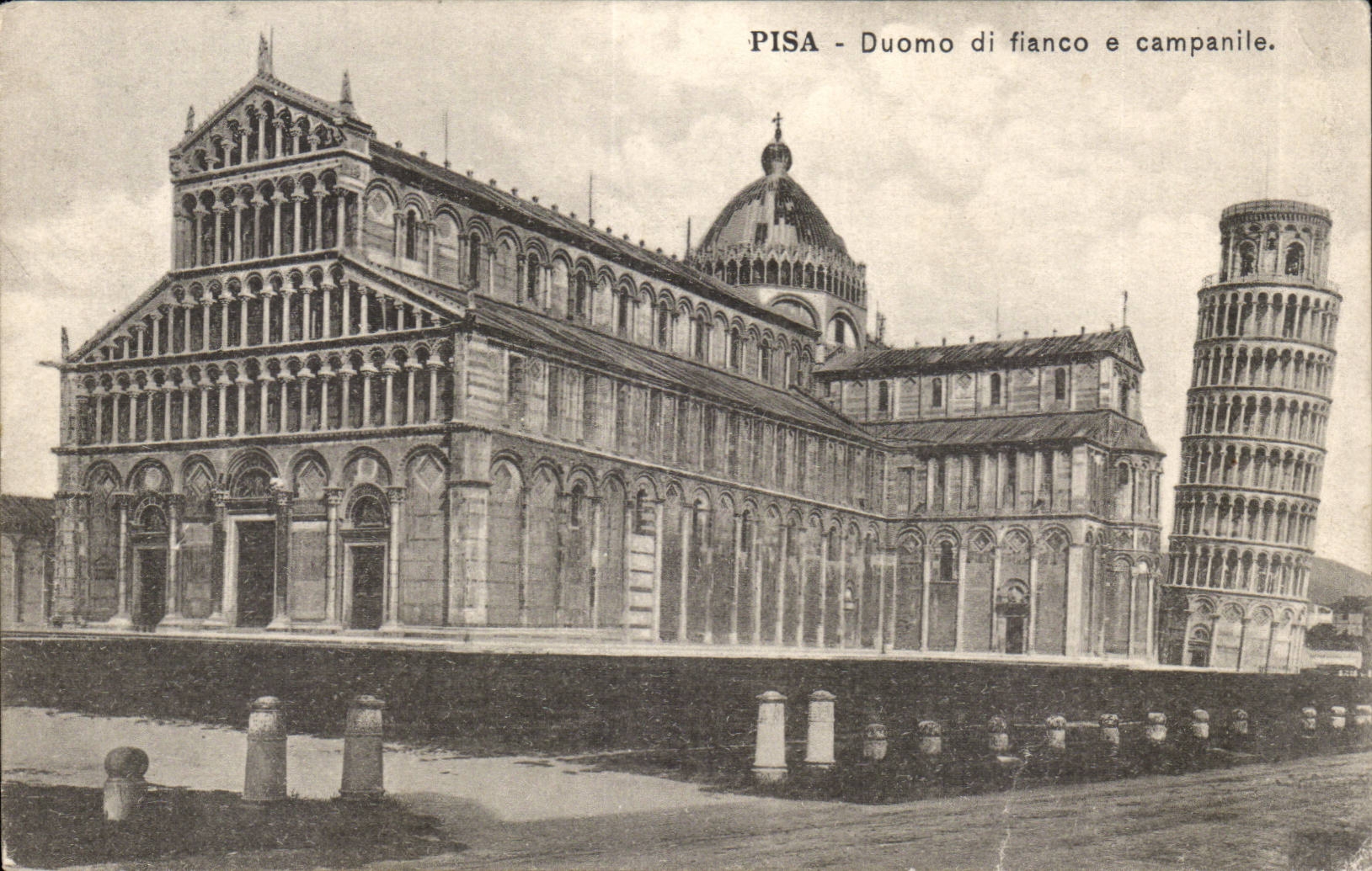 Italien Italien rammte CPA Duomo-di Fianco E Glockeaufsatz