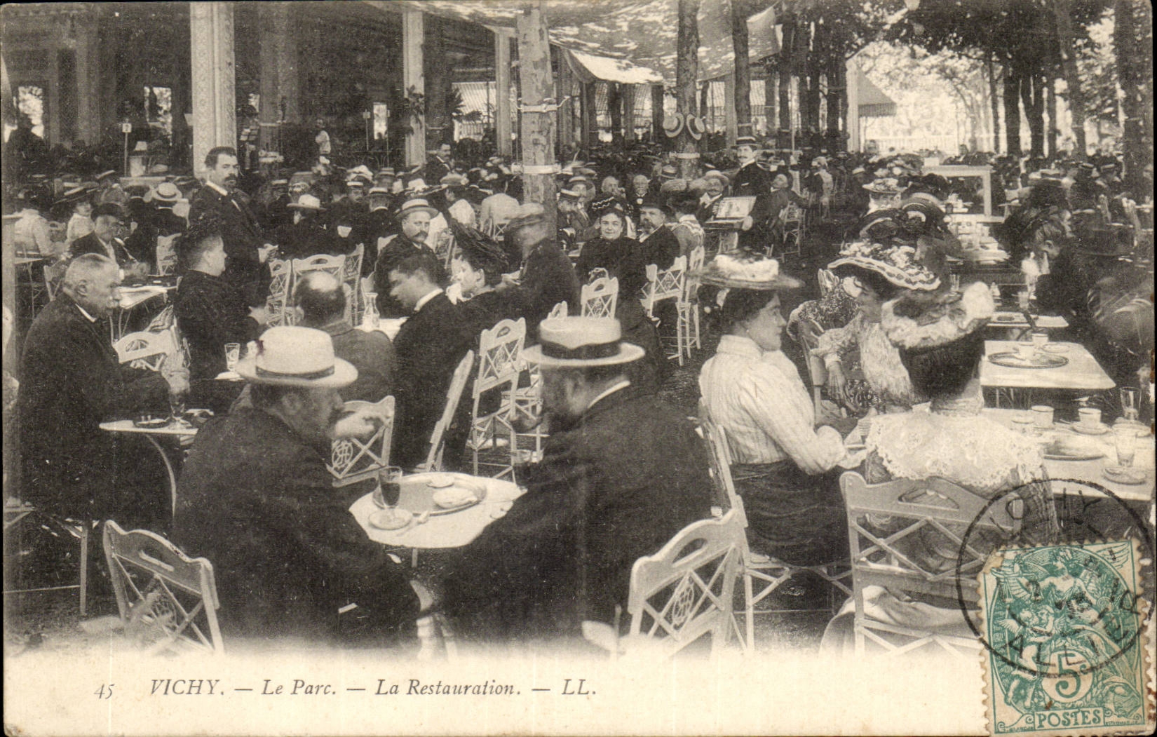 Vichy CPA Le parc La Restauration (restaurant)