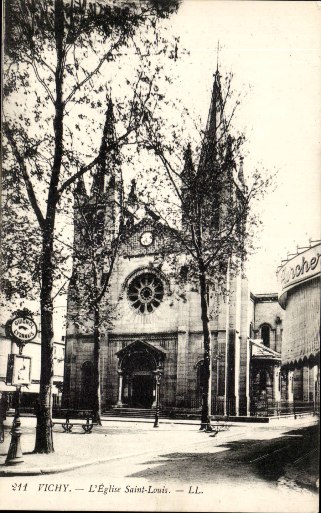 Vichy CPA Eglise Saint Louis