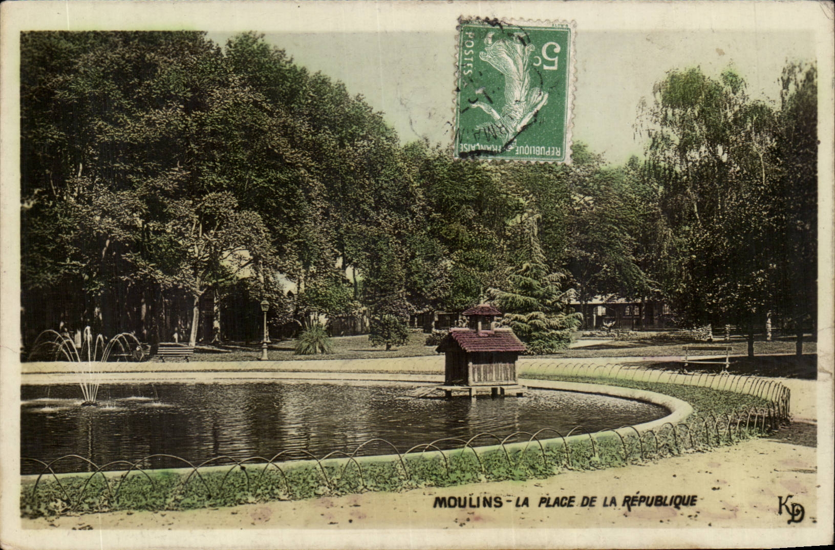 Moulins CPA the place of the Republic