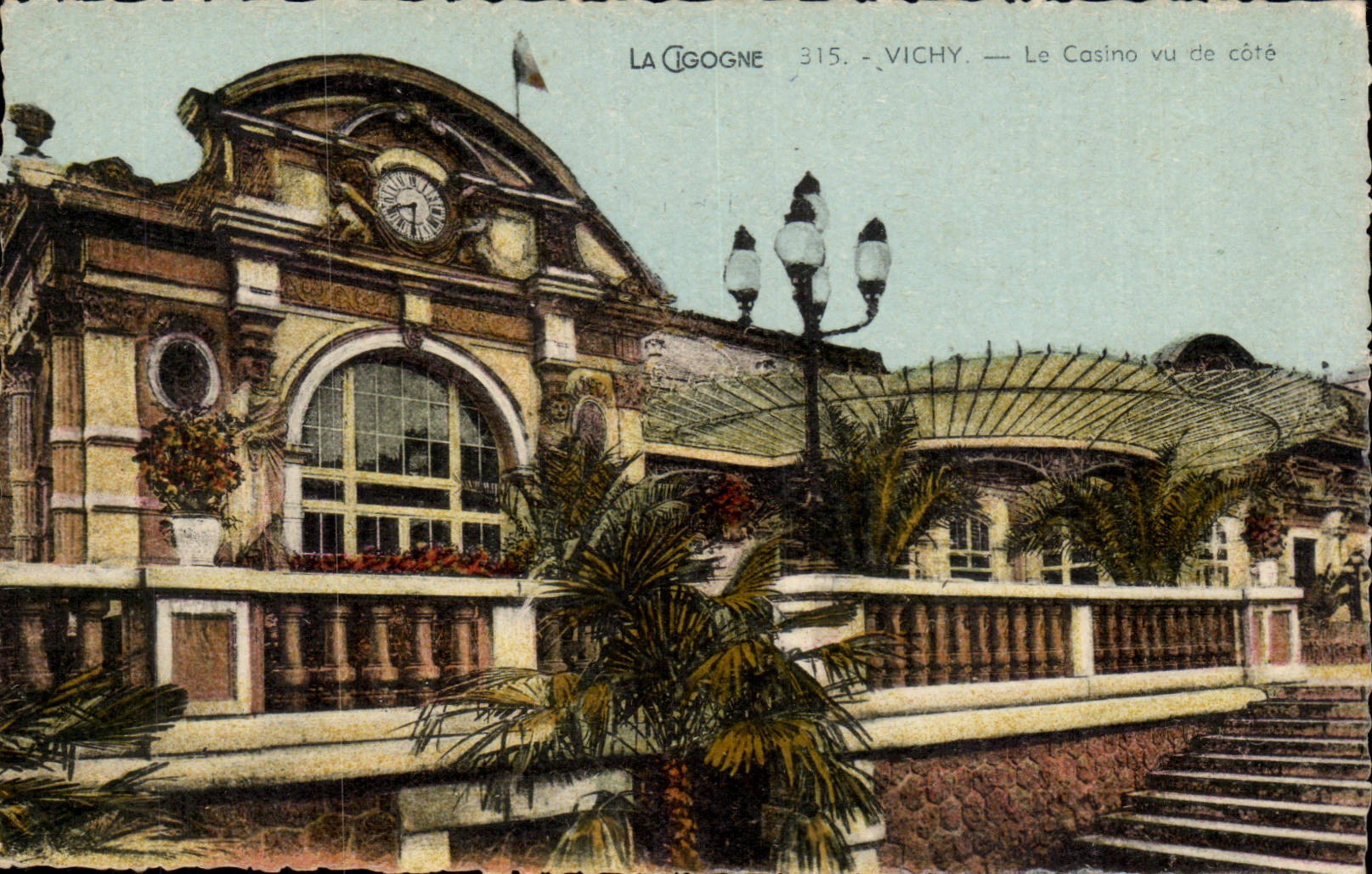 Vichy CPA Le casino vu de cote