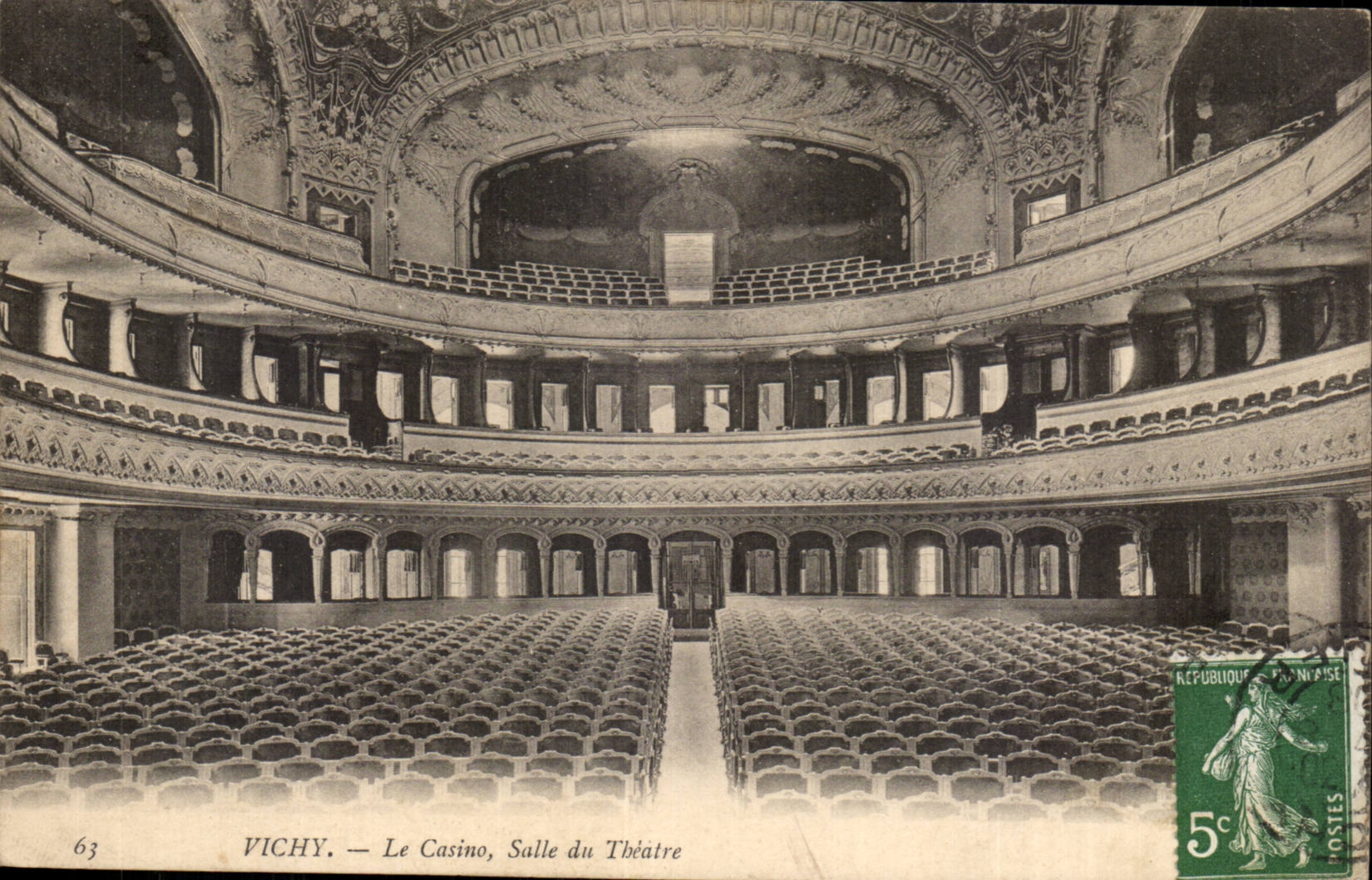 Vichy CPA Le casino salle de theatre