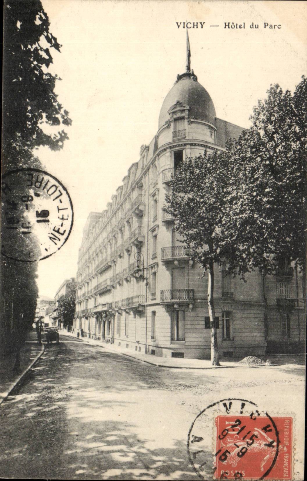Vichy CPA Hotel du parc