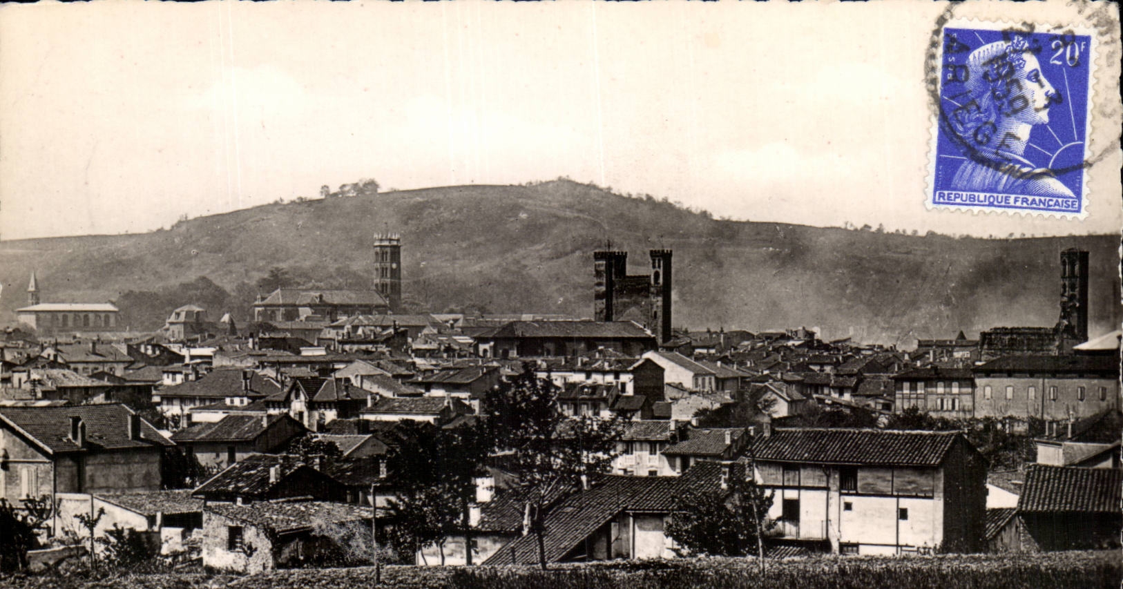 Pamiers CPA View taken of the Station