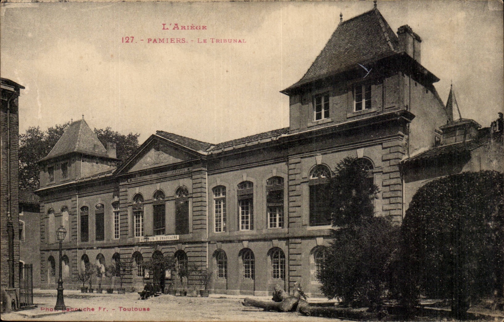 Pamiers CPA the court