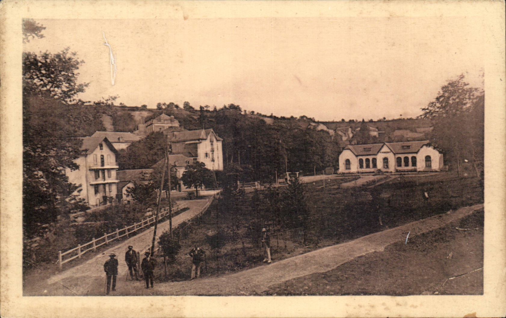 CApvern les Bains CPA the park and its casino