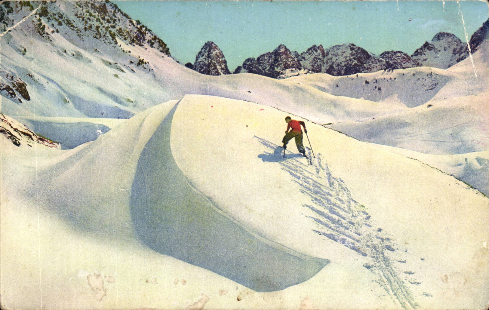 CPA the Pyrenees under snow Bagneres de Bigorre Mongie On the slopes north sugar loaf