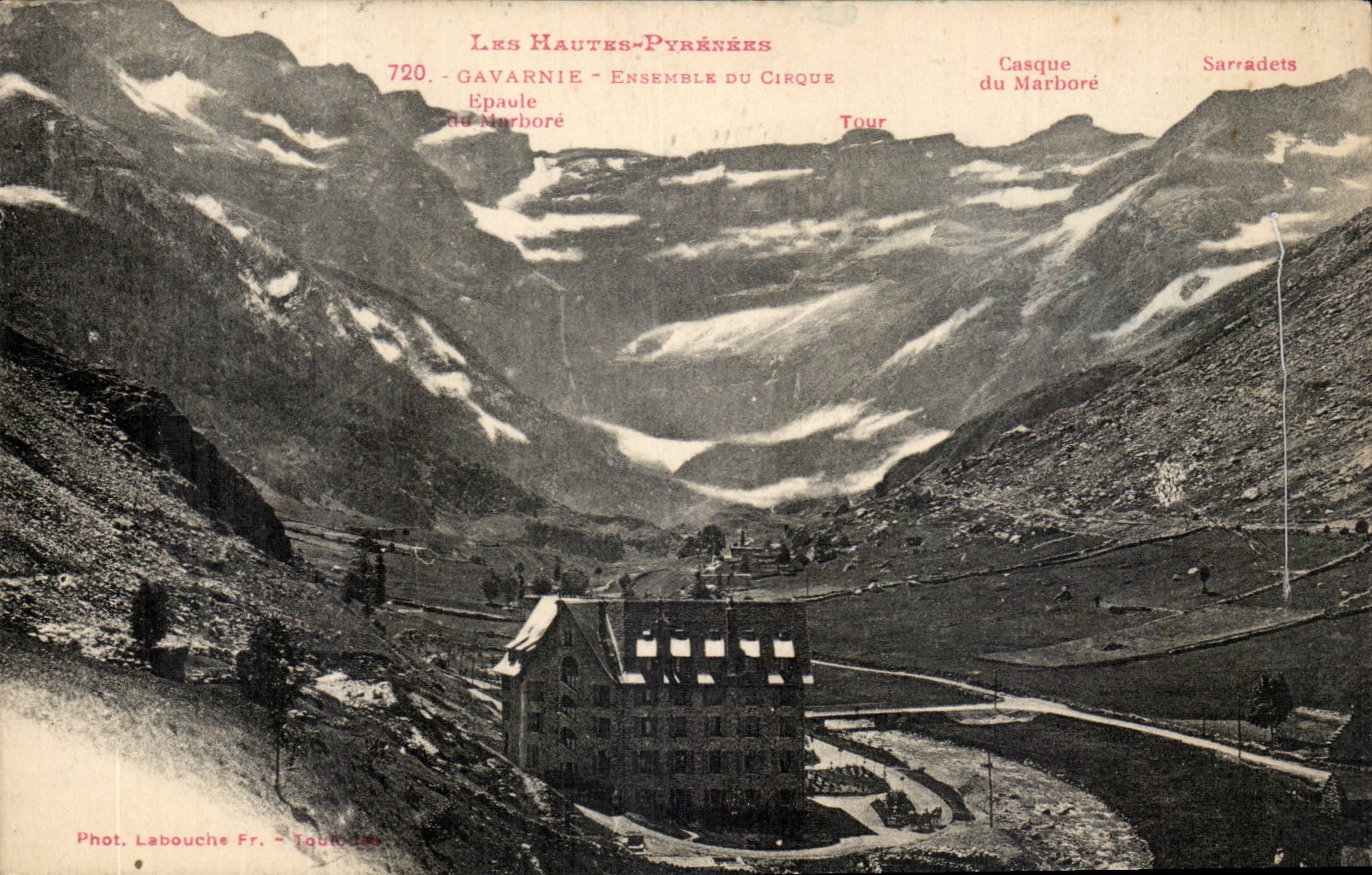 Gavarnie CPA Together of the circus