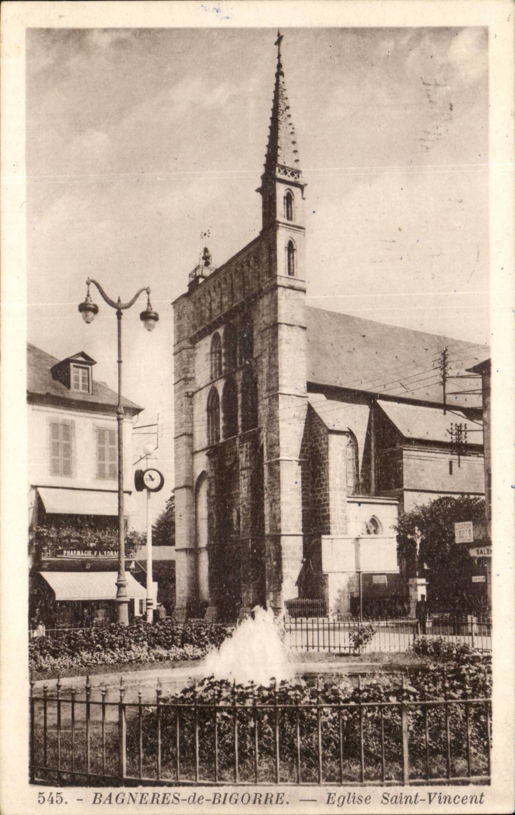 Bagneres Bigorre - Church Saint Vincent - CPA