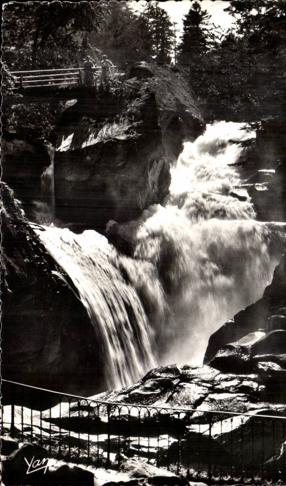 Cauterets - the Cascade of Cerisey CPA