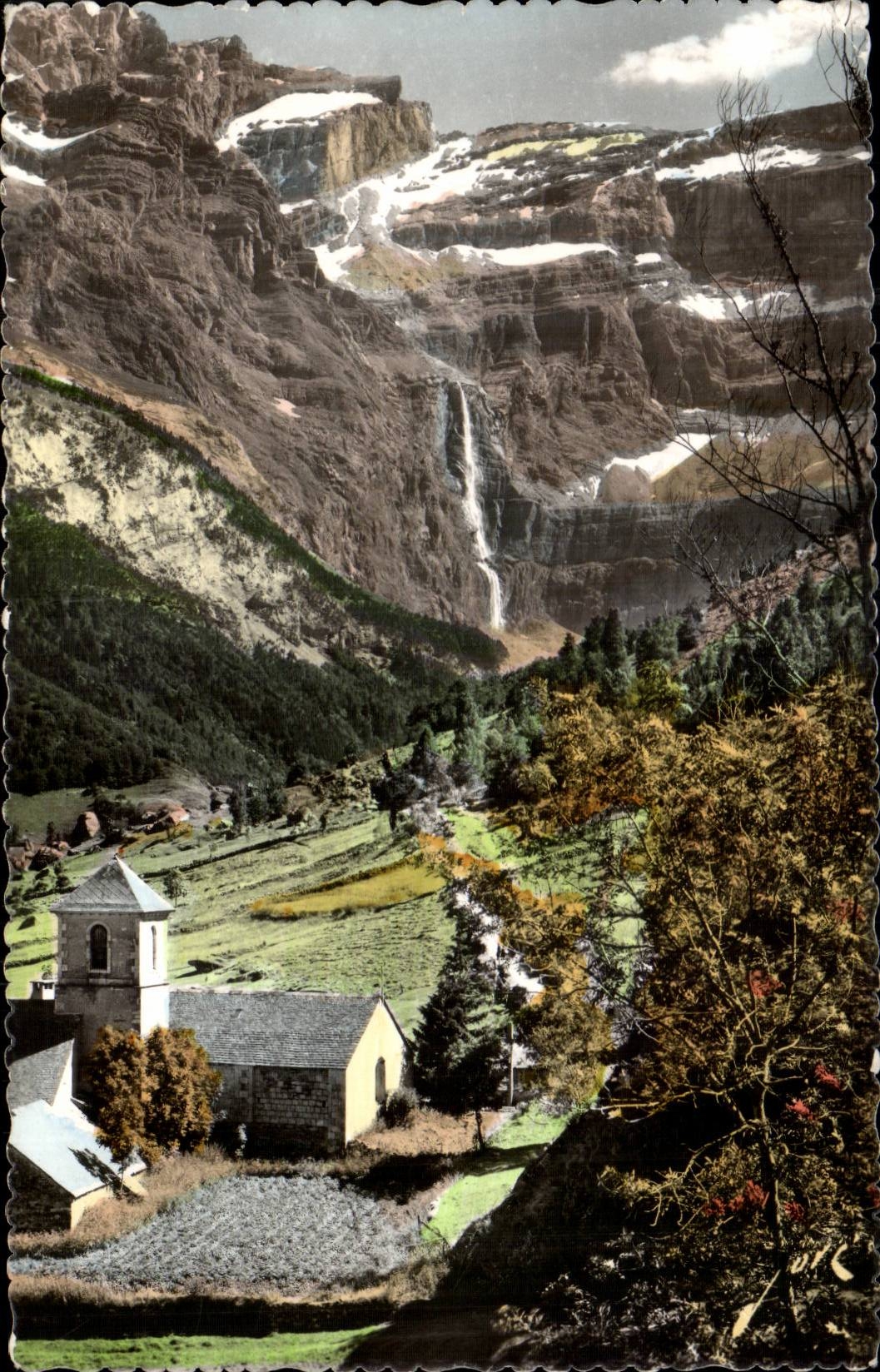 Gavarnie CPA the circus the large cascade the church