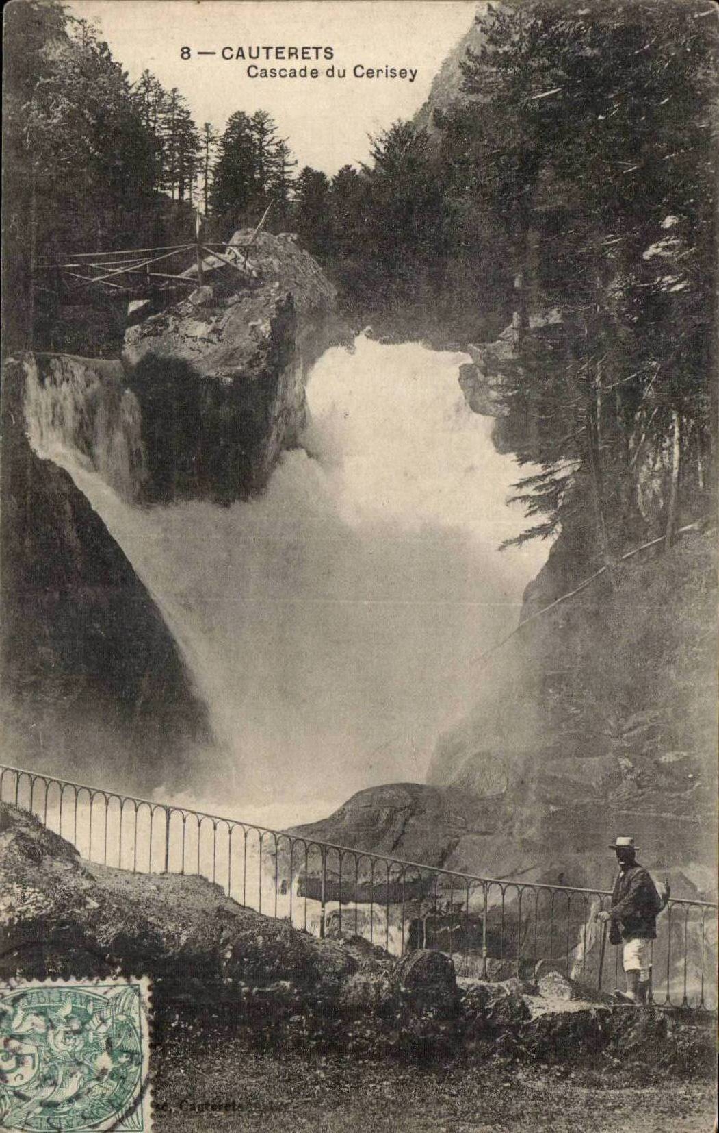 CPA Cauterets Cascades of Cerisey