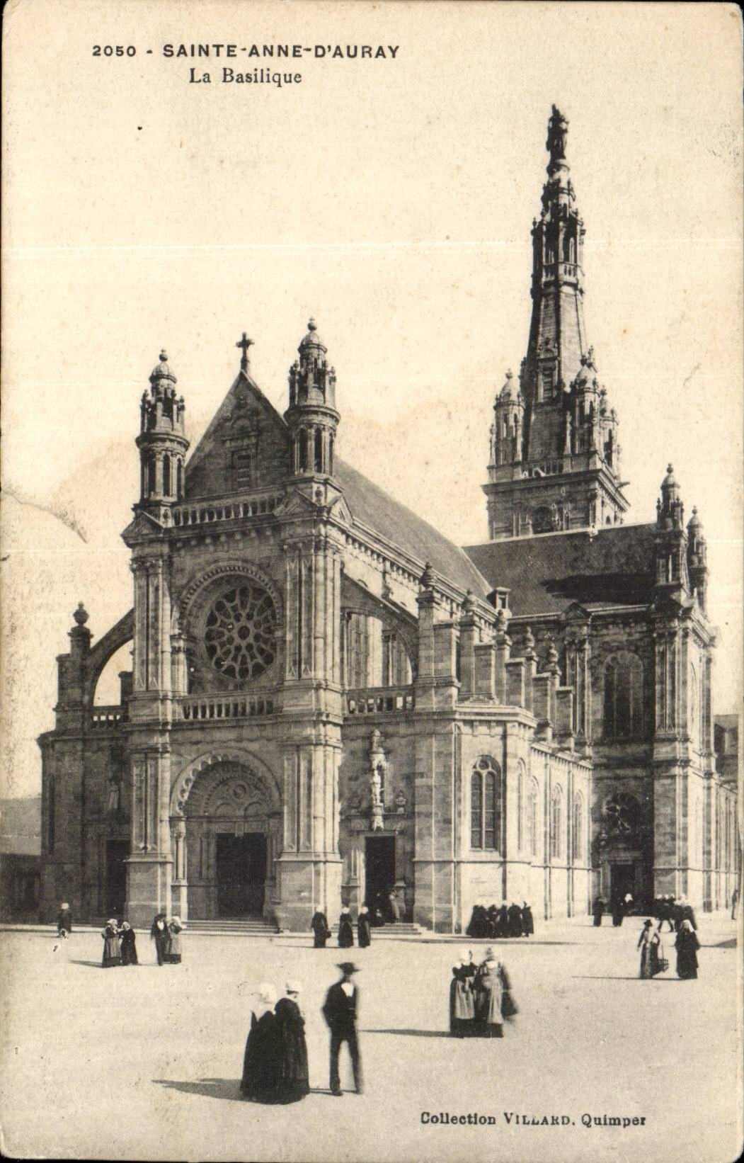 Saint Anne d' Auvray CPA the basilica