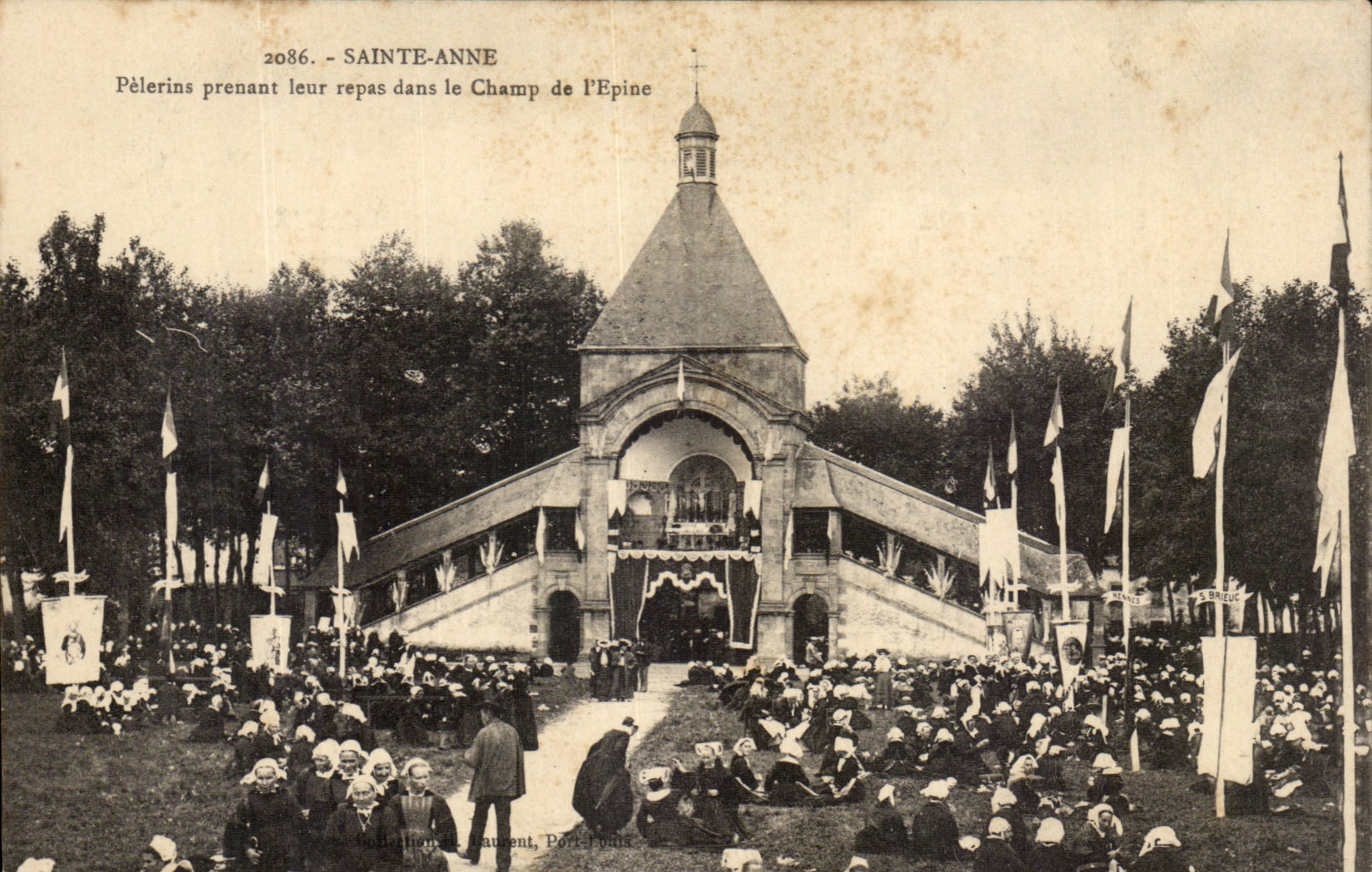 Sainte Anne d Auray CPA Pilgerer die Mahlzeit DNS das Feld des Dorns nehmen