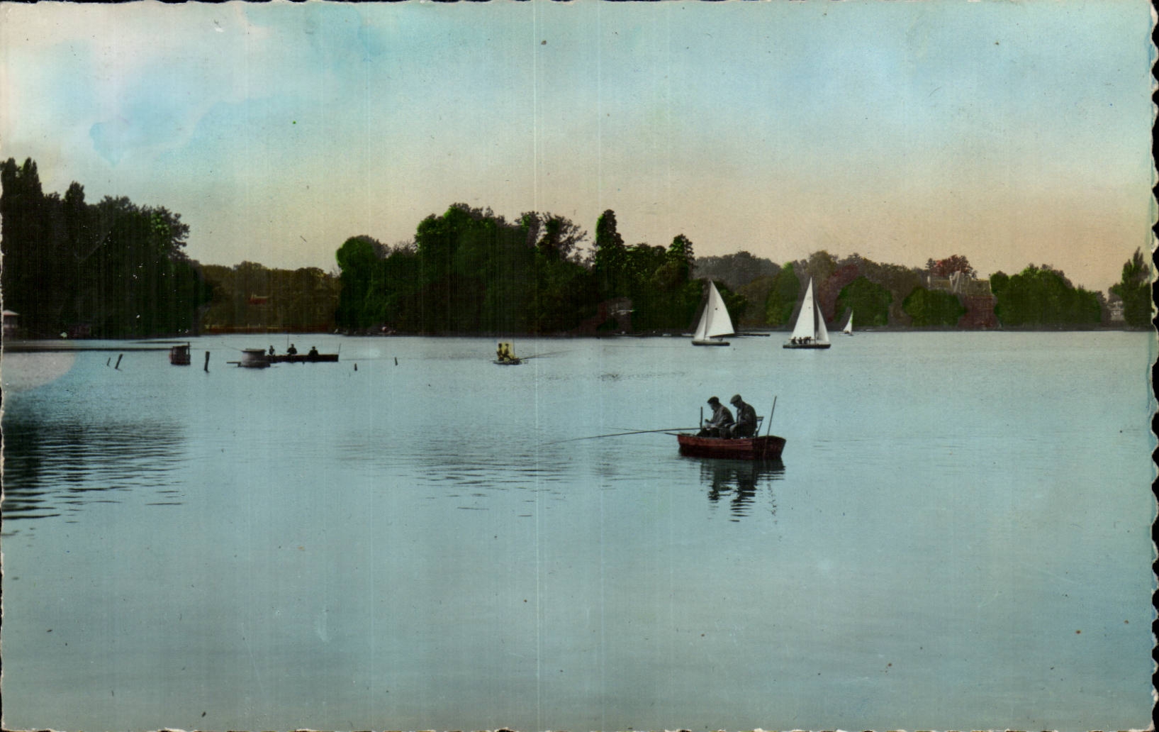 Enghien les Bains CPA der See