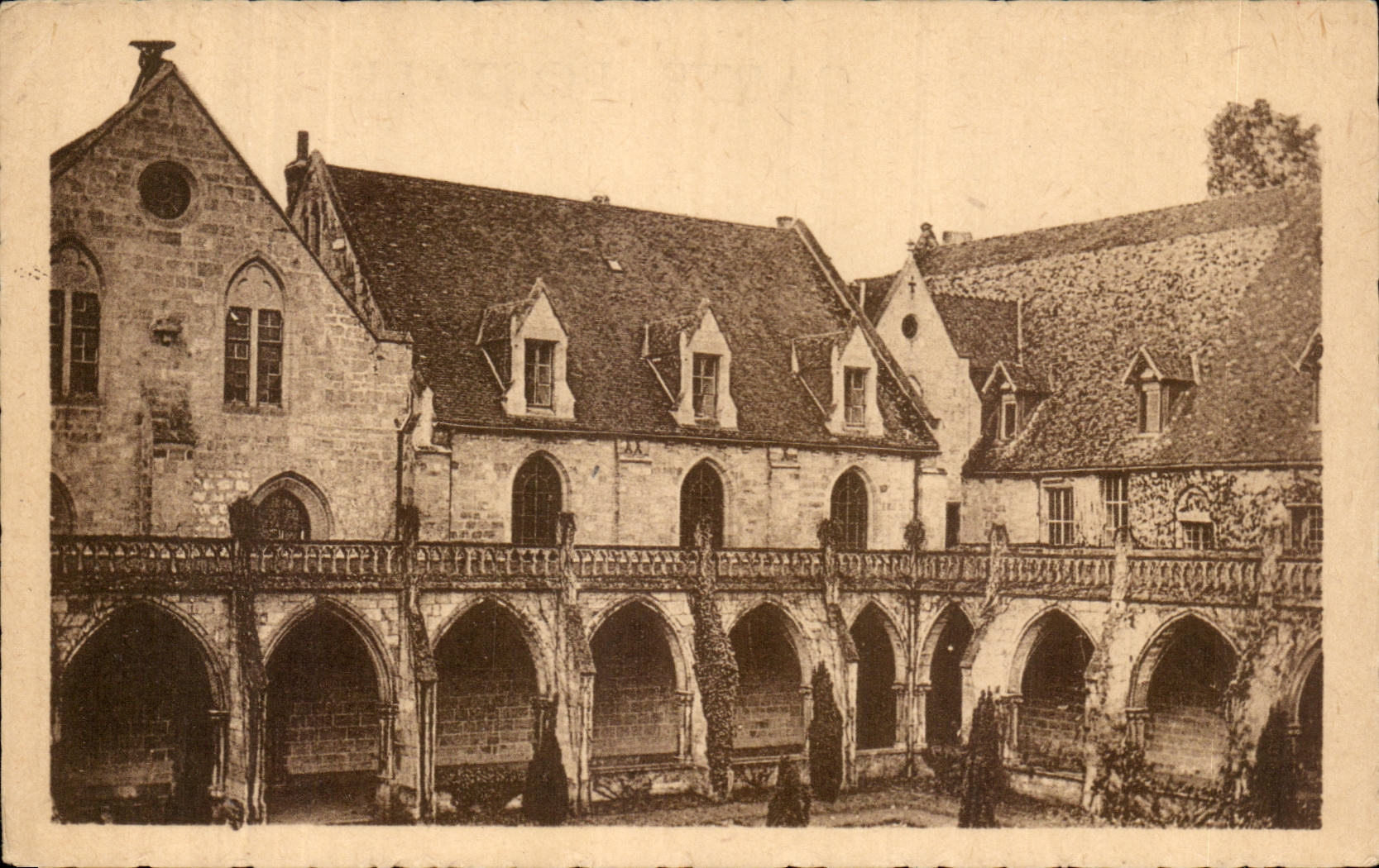 Abbey of Royaumont CPA Asnieres on Oise Cloister (Western Southern angle)
