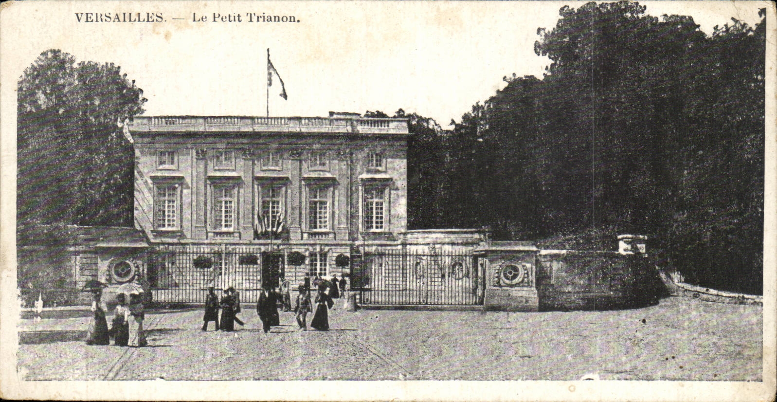 Versailles CPA small Trianon