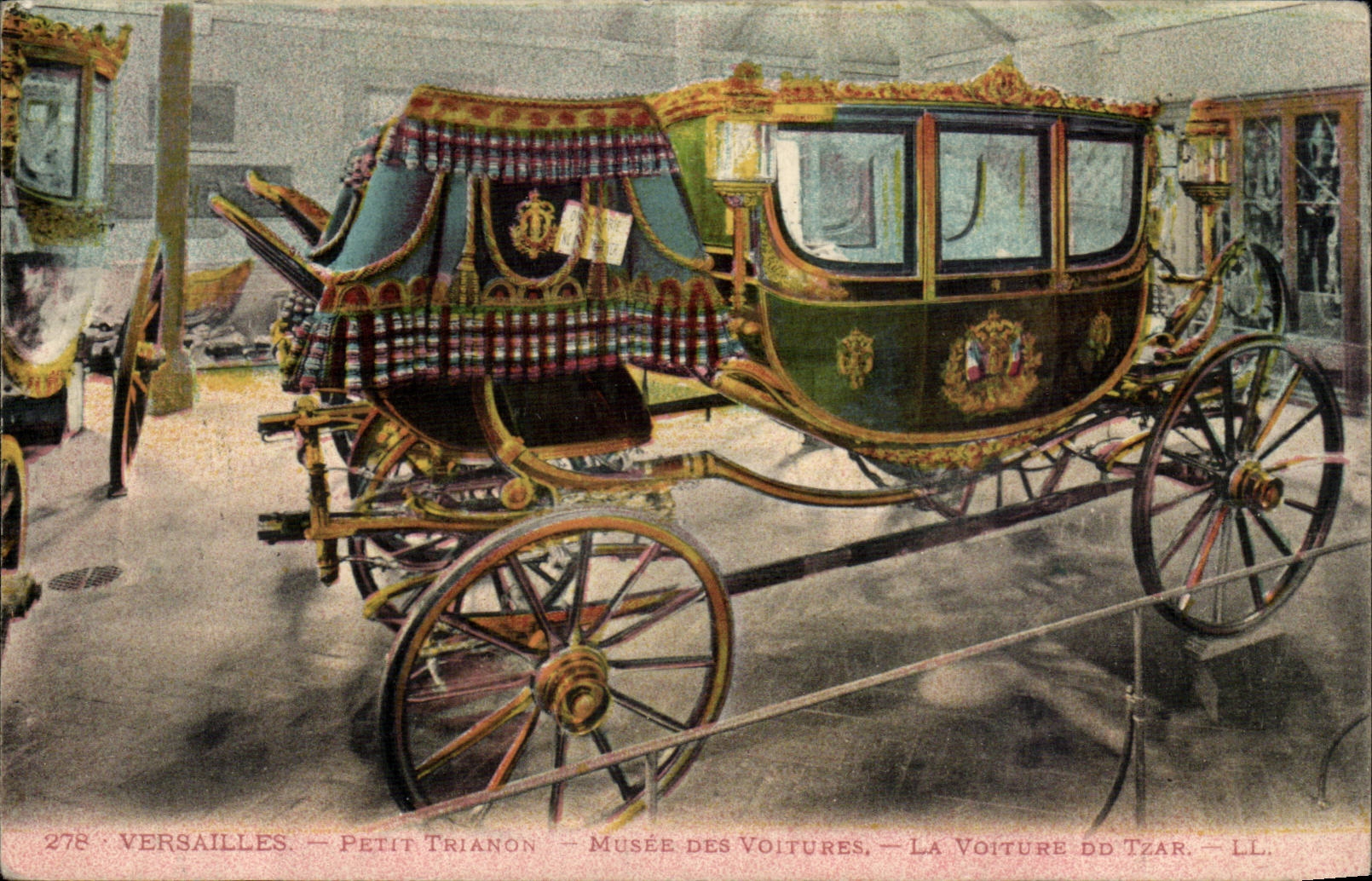 Versailles CPA Museum of the cars the car of the tsar (Russia Russia tsar carriage)