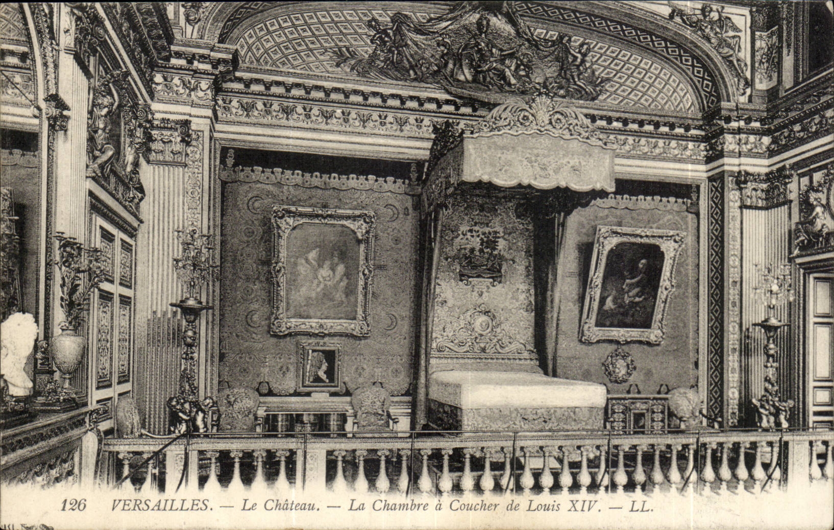 Versailles CPA the castle the room has to sleep of Louis XIV