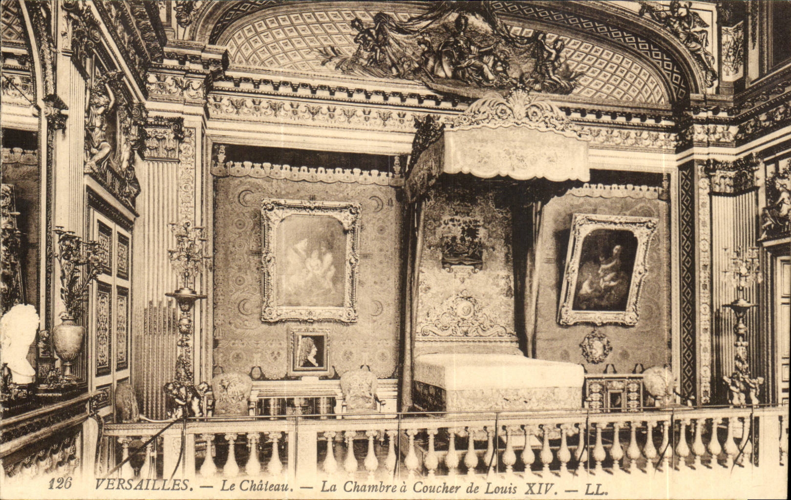 Versailles CPA the castle the room has to sleep of Louis XIV