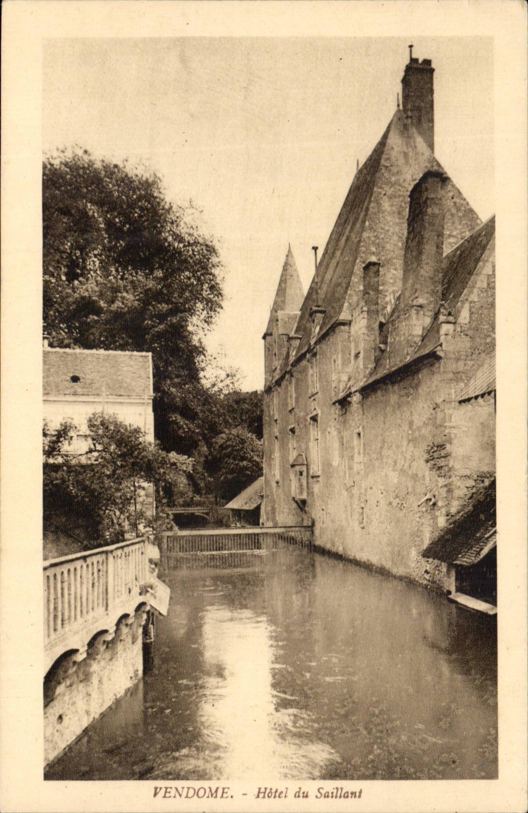 VEndome CPA Hotel du SAillant