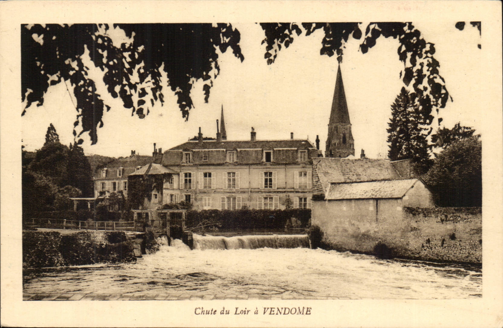 VEndome CPA Chute du Loir 