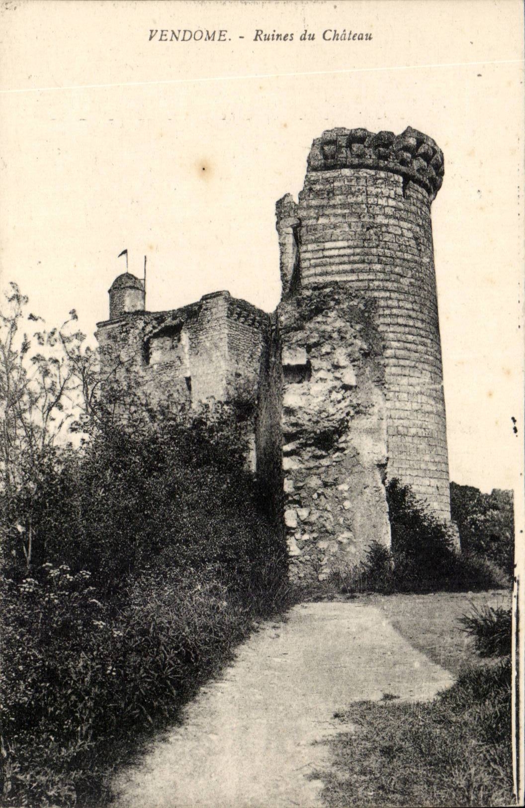 Vendome CPA Ruines du chateau