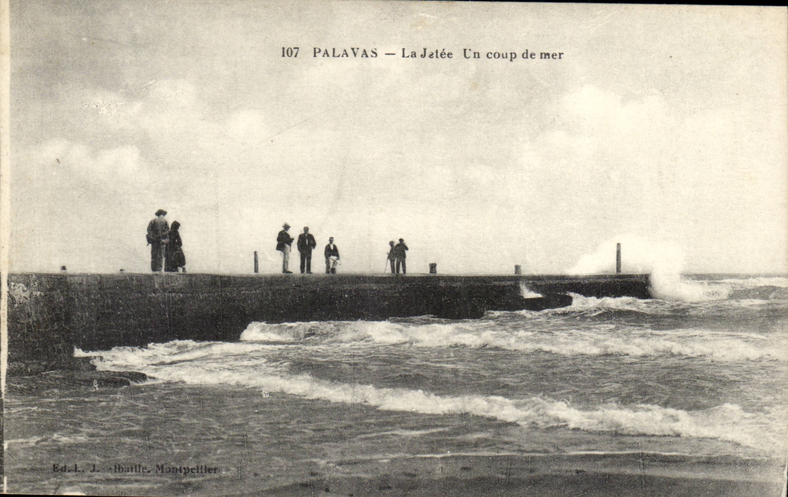 Surroundings of Montpellier Palavas Floods CPA the pier a heavy swell
