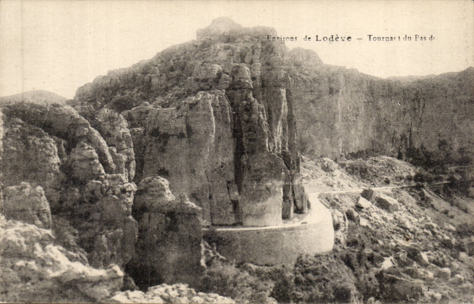 Surroundings of Revolving Lodeve CPA of the Step of