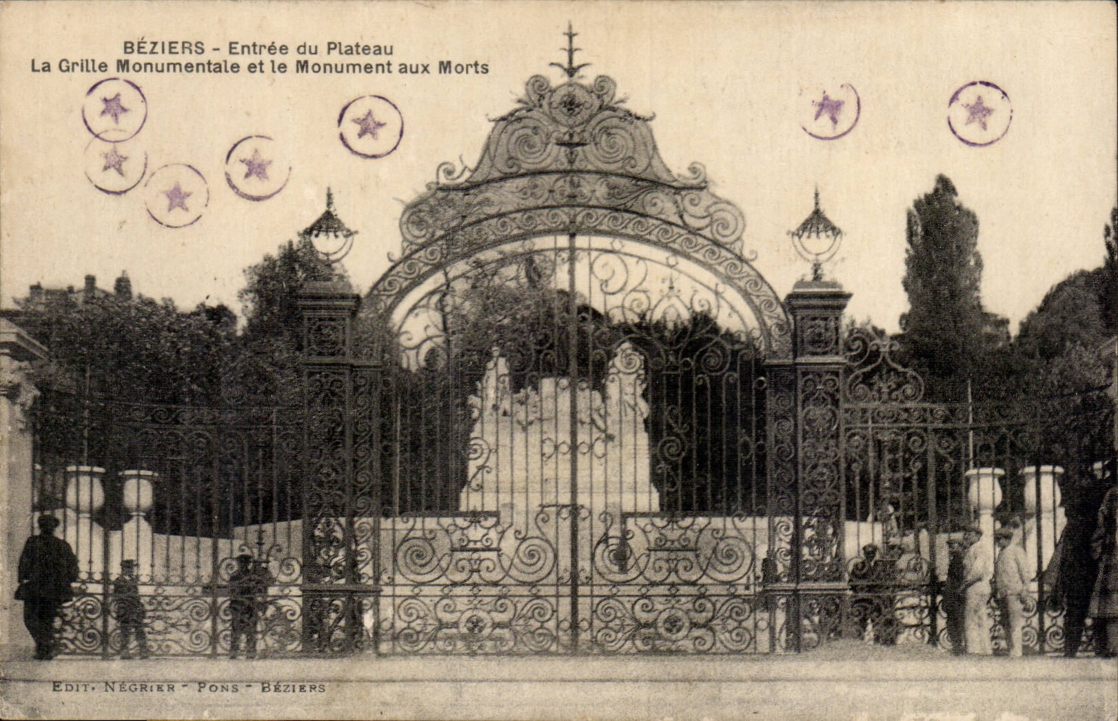 Beziers CPA Entering of the plate the monumental grid and the monument of deaths