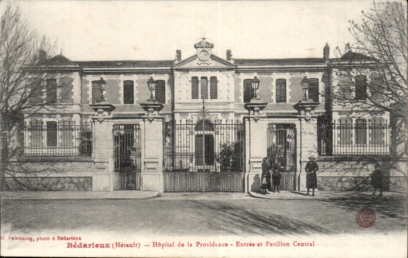 Bedarieux - Hopital de la Providence - Entree et Pavillon Central - CPA