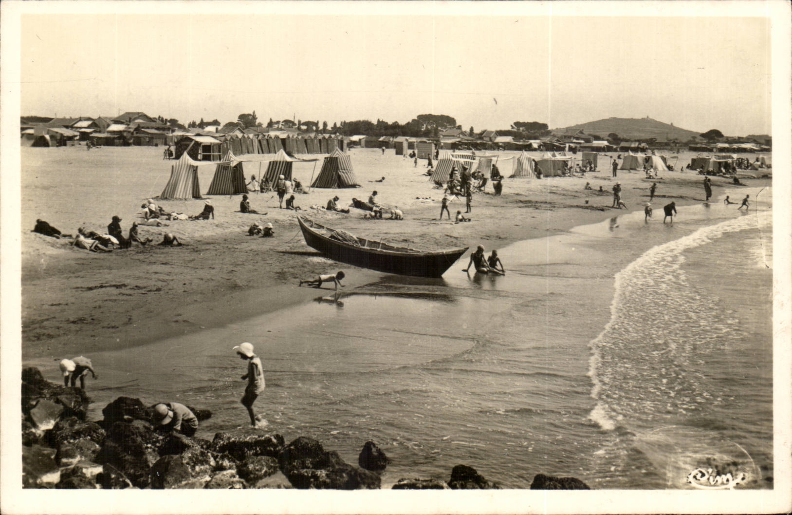 Agde on Sea - the hour of the bath in Grau of Agde - CPA
