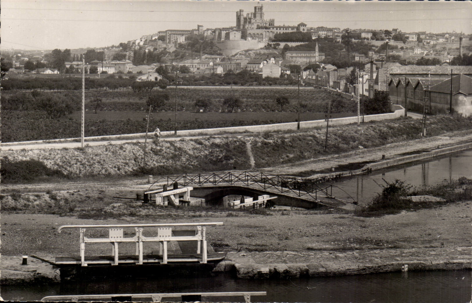 Beziers CPA Panoramic View of the city taken of the nine locks