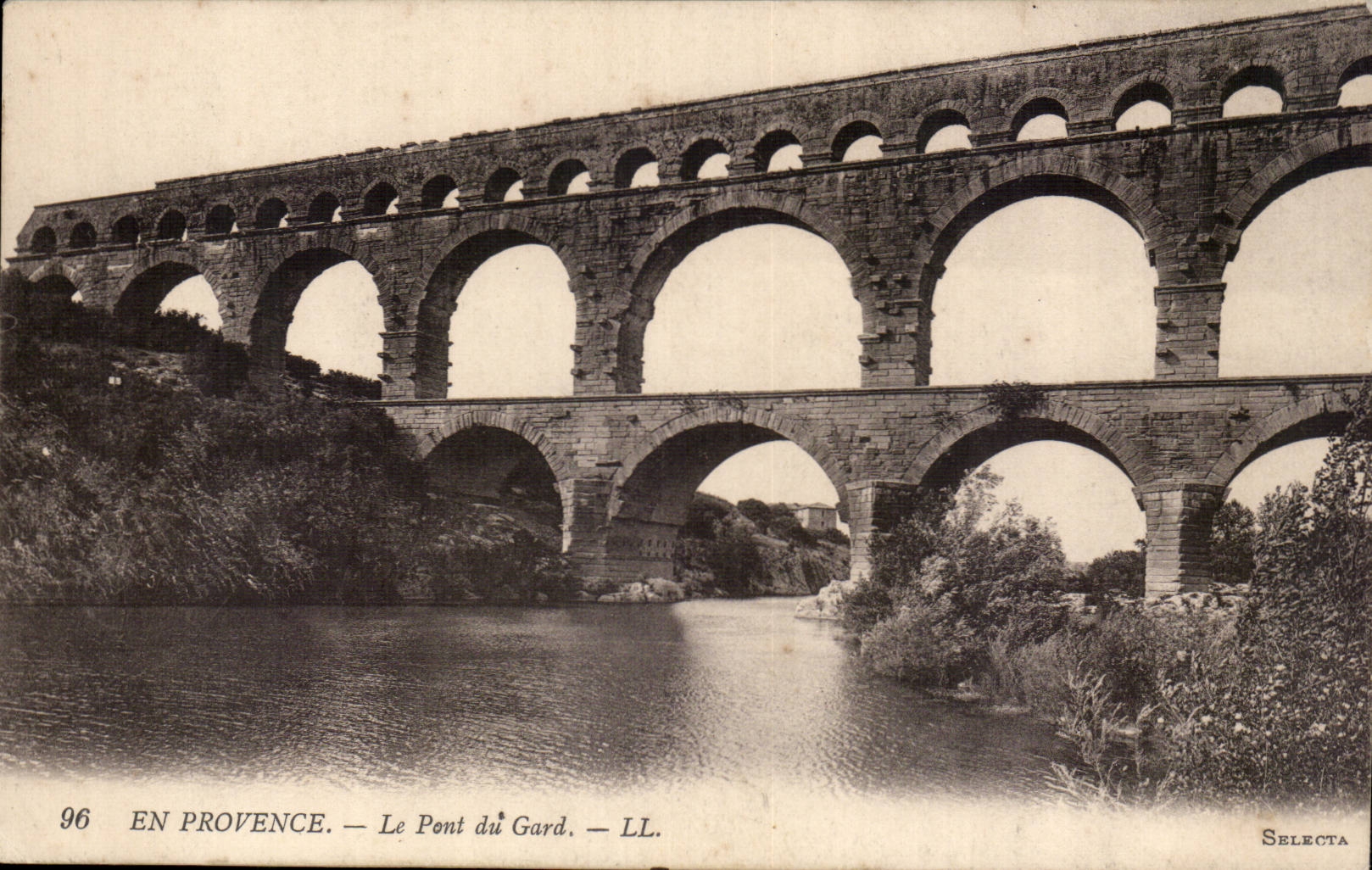 In Provence CPA die Brucke von Gard