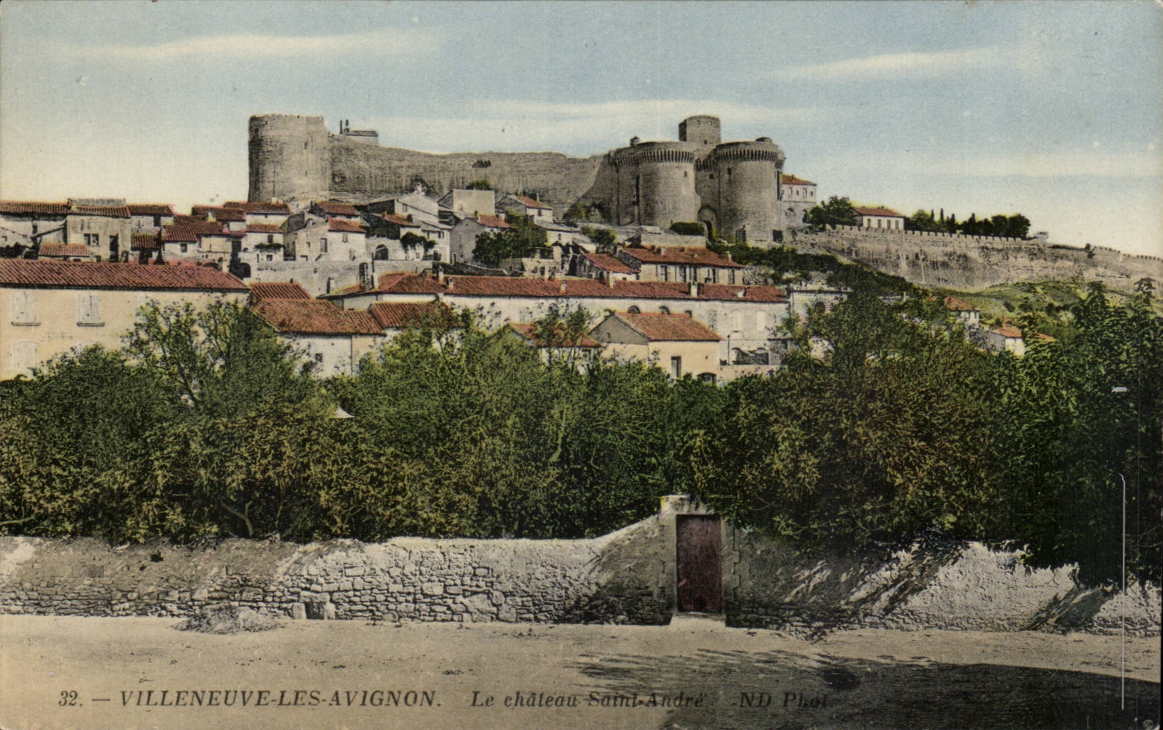 Villeneuve Avignon CPA the castle Saint Andre