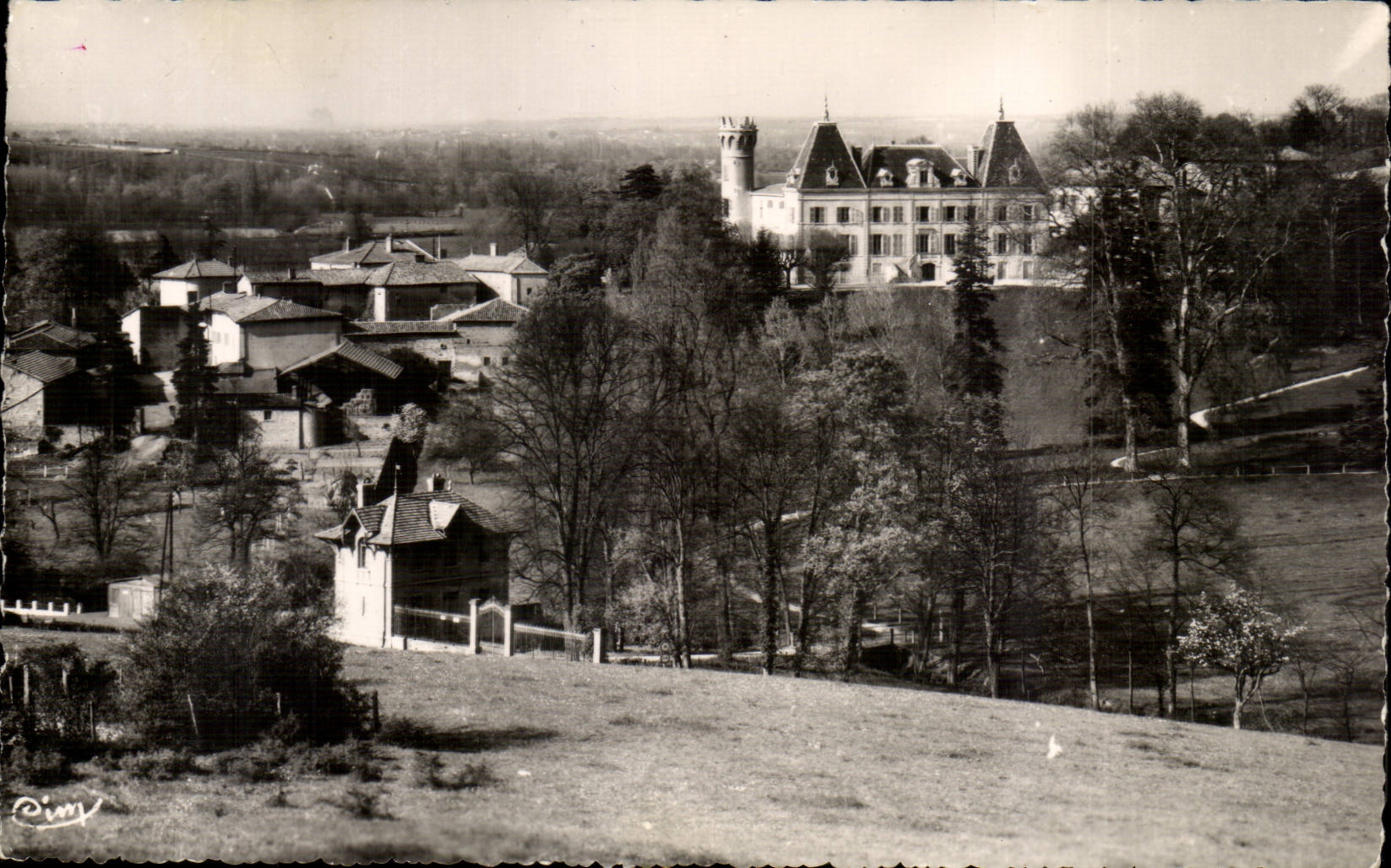 Civrieux d' Azergues CPA Convalescent home